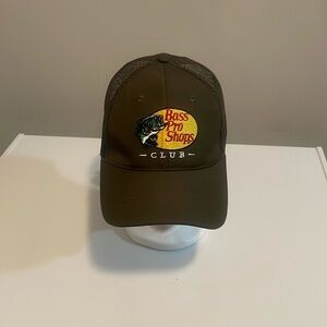 Bass Pro Shops Club Men’s Trucker Hat Mesh Cap Out Door Fishing